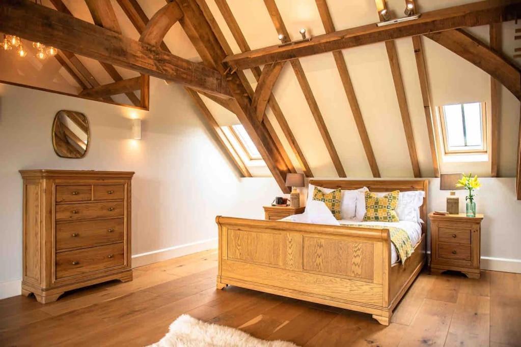 Villa Coed Farm-Hot Tub-Sleeps 12-Near Brecon Exterior foto